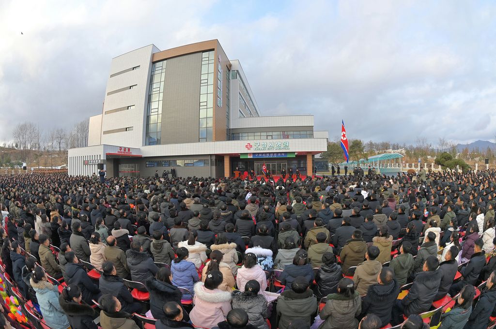 Inaugural Ceremony of Kusong City Hospital Held with Splendor