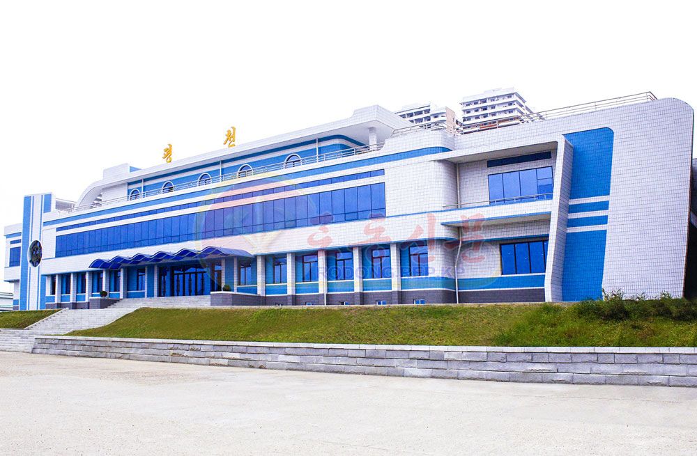 Peculiar Passenger Transport Base on Bank of Taedong River - Image 2