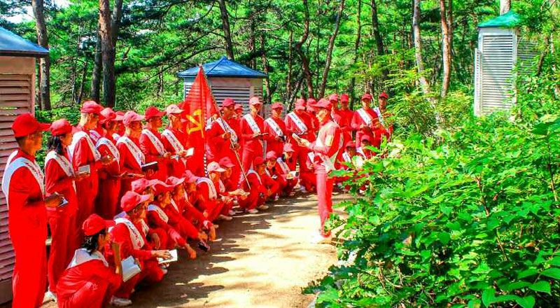 Letter of Loyalty Relay Teams Heading for Pyongyang - Image 7