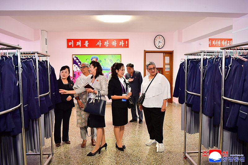 Chairwoman of Women's International Democratic Federation tours different places in Pyongyang - Image 2