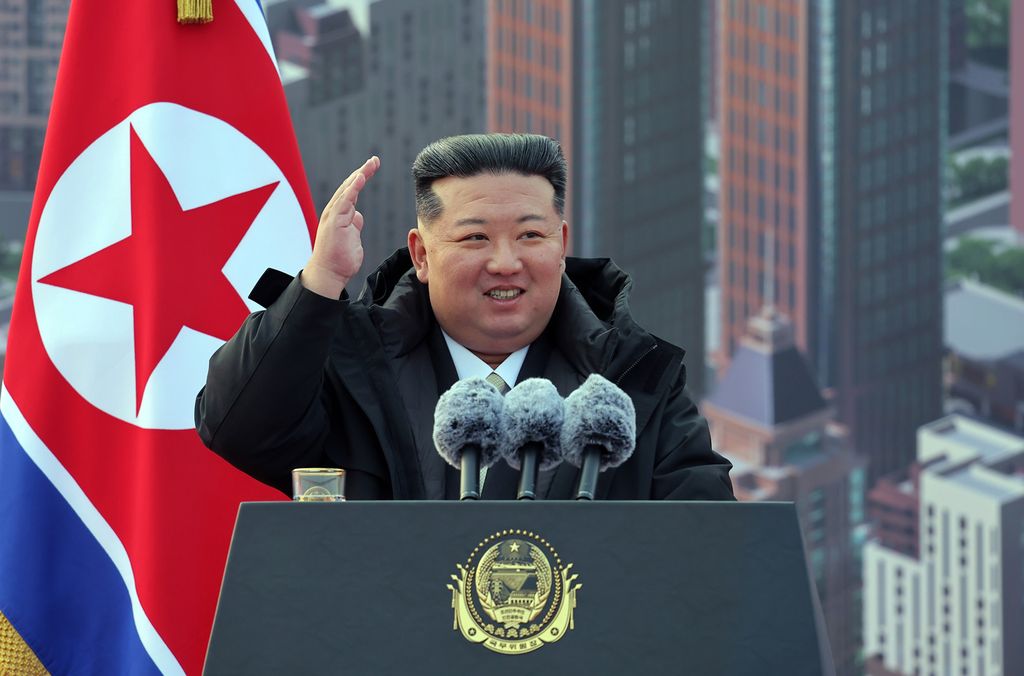 Five-Year Plan for Construction of Capital City Decided by Eighth Congress of WPK Enters Its Final StageGroundbreaking Ceremony for the Fourth-stage Project to Build 10 000 Flats in Hwasong Area Takes Place with Splendour - Image 4