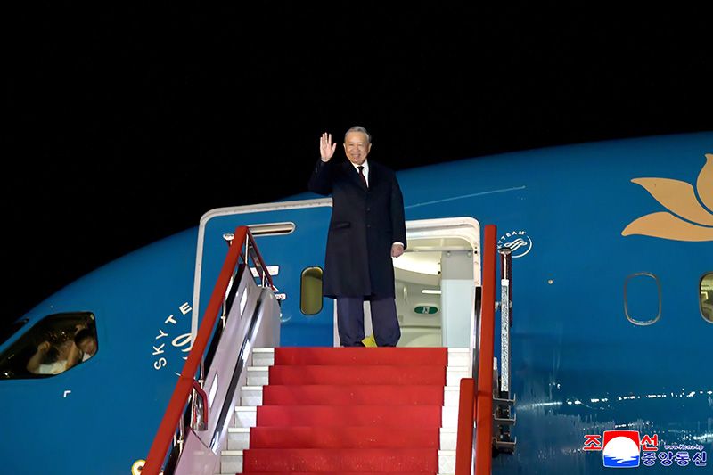 General secretary of CPV Central Committee leaves Pyongyang