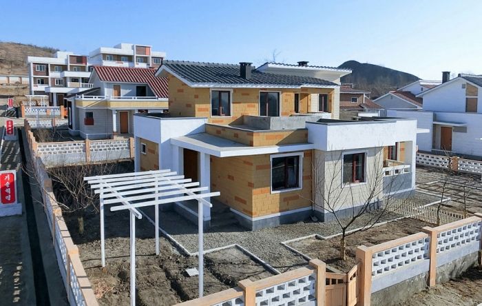 New Houses Built at Rural Village of Pyongyang - Image 2