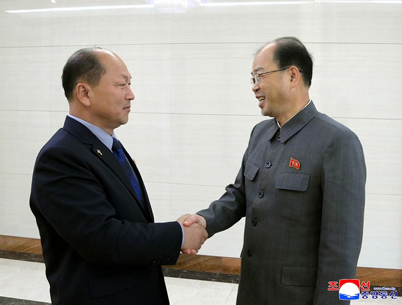 Delegation of Kim Chaek University of Technology leaves for Russia