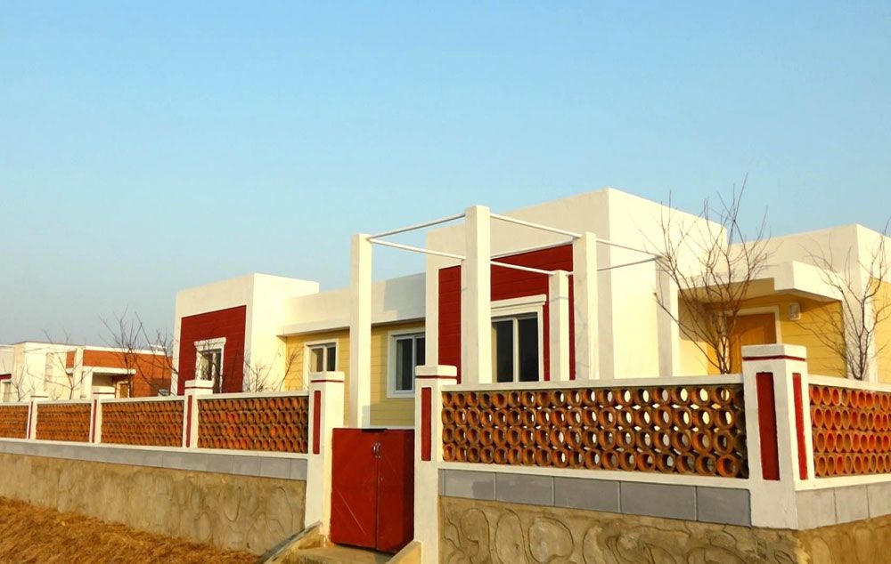 New Houses Built at Farms in DPRK