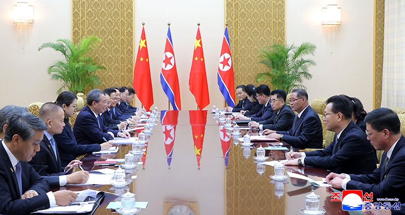 DPRK and PRC premiers hold talks - Image 2