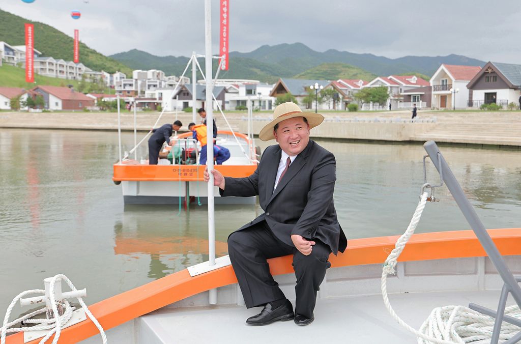 Another Spectacular Fairyland on East Coast in New Era of Regional RejuvenationInaugural Ceremony of Ragwon County Offshore Farm Takes Place with Splendor - Image 33