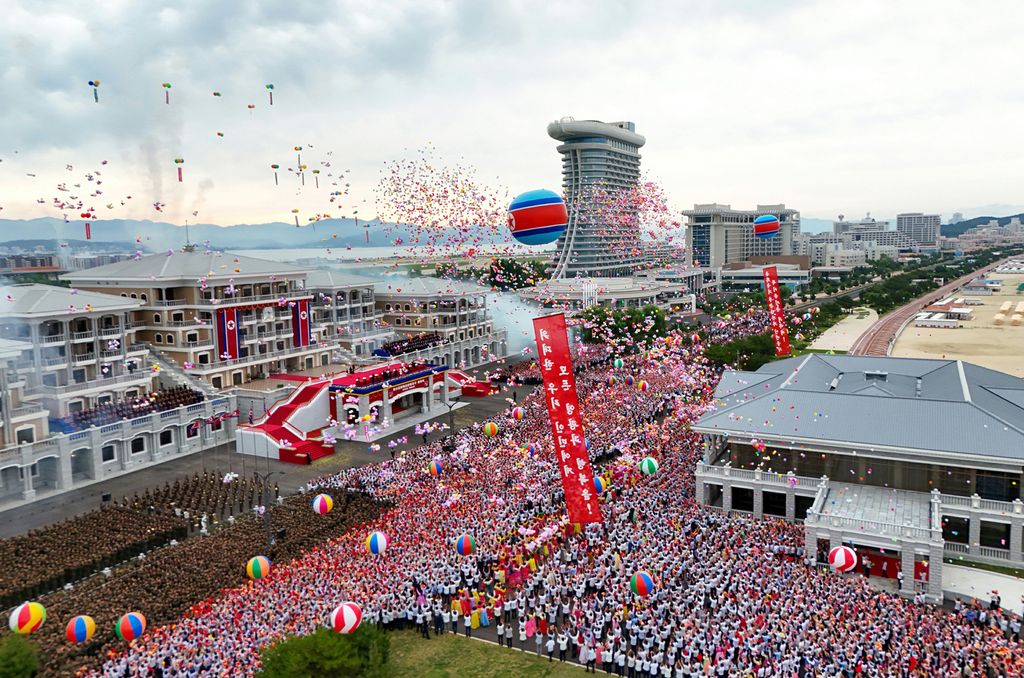 Tourist Attraction on East Coast–New Scenic Beauty of Socialist Cultural Efflorescence Inaugural Ceremony of Wonsan Kalma Coastal Tourist Area Held with Splendour - Image 14
