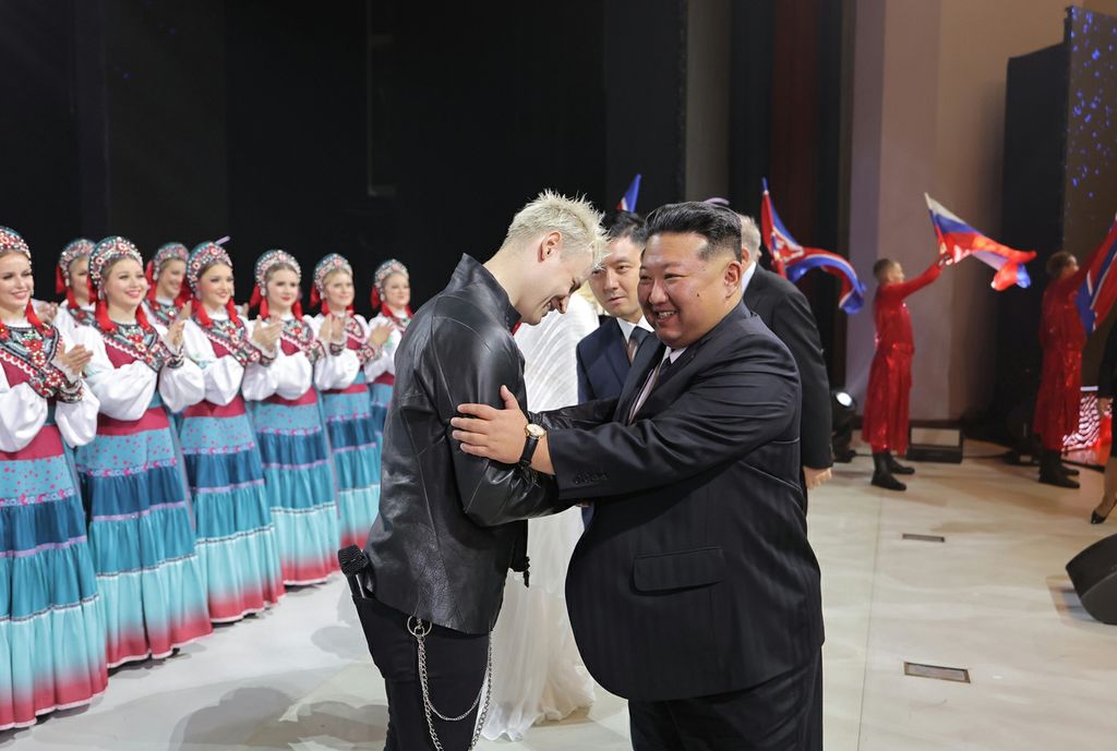 Russian Artistes Give Art Performance to Celebrate WPK’s Founding Anniversary - Image 10