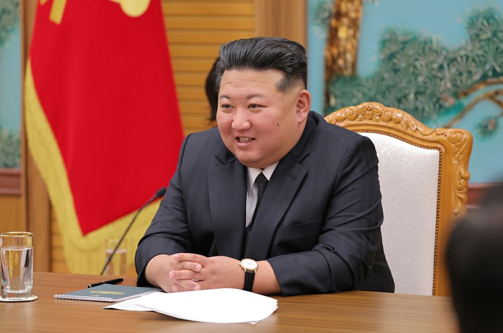 Respected Comrade Kim Jong Un Meets Premier of State Council of People’s Republic of China - Image 4