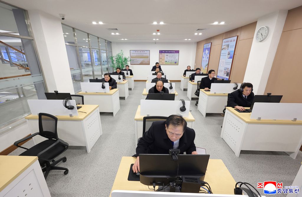 Today's News - Image 22