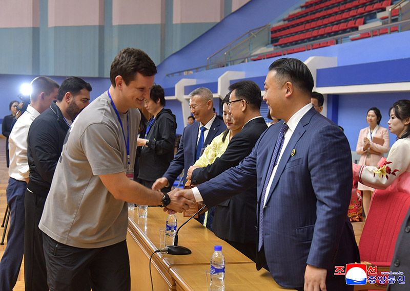 Participants in Kim Il Sung - Kim Jong Il Foundation Conference hold joint friendship gathering - Image 13