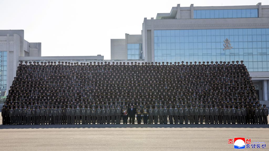 RespectedComrade Kim Jong Un visits Ministry of Public Security - Image 4