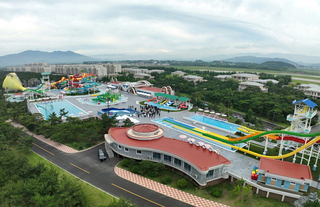 Tourist Attraction on East Coast–New Scenic Beauty of Socialist Cultural Efflorescence Inaugural Ceremony of Wonsan Kalma Coastal Tourist Area Held with Splendour - Image 21