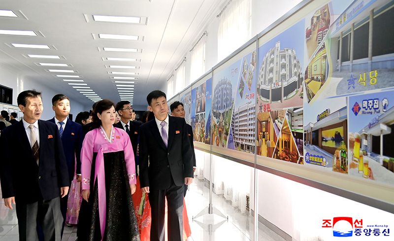 Photo exhibition on Wonsan Kalma Coastal Tourist Area opens