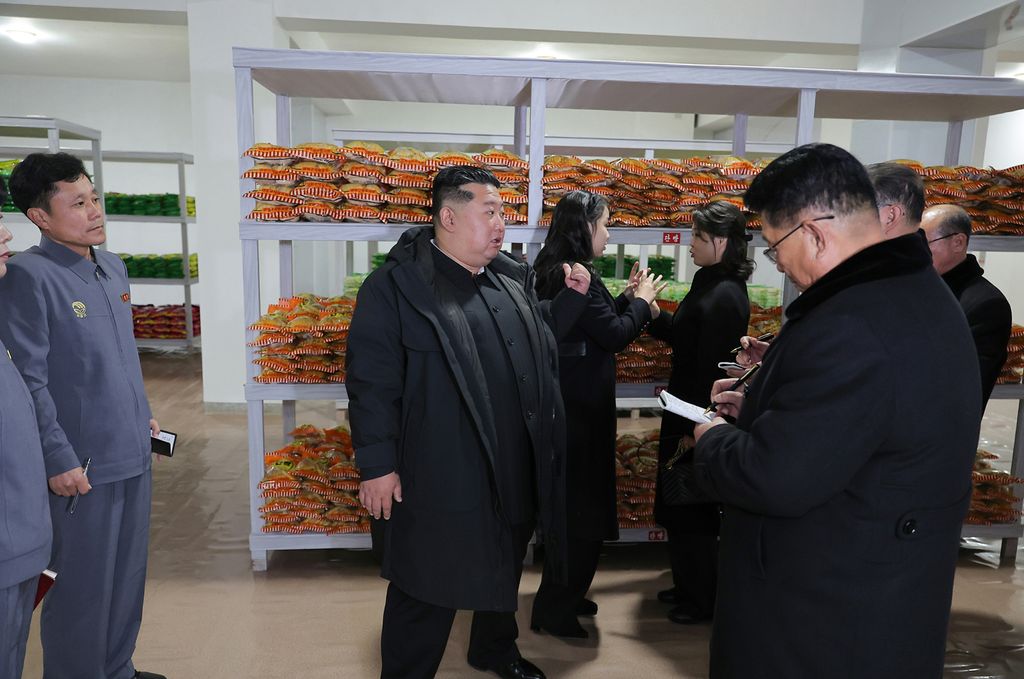 Inauguration Ceremony of Regional-industry Factories and Leisure Complex Held with Splendor in Kangdong County - Image 49