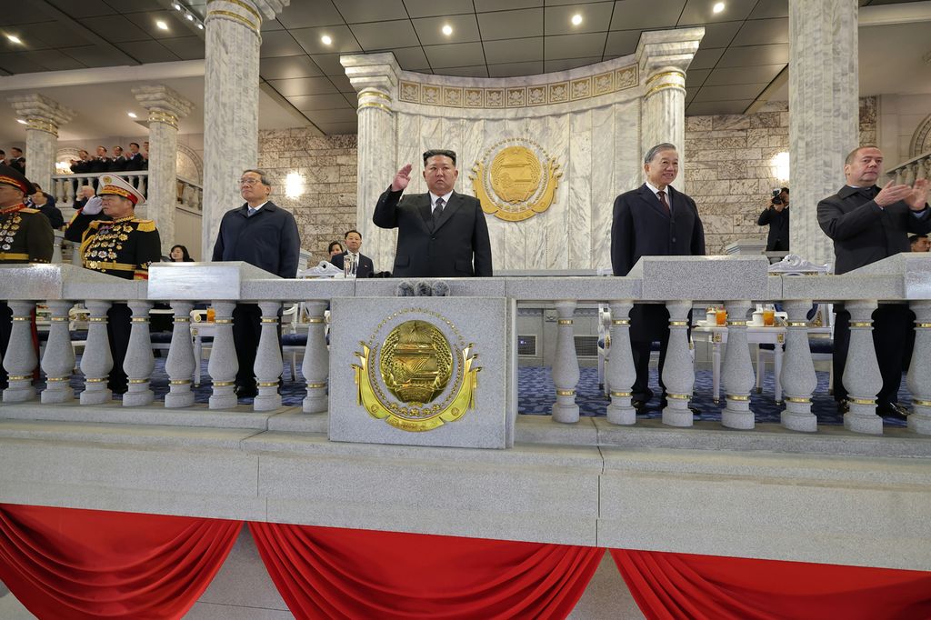 Miltary Parade Marks 80th Founding Anniversary of WPK - Image 2