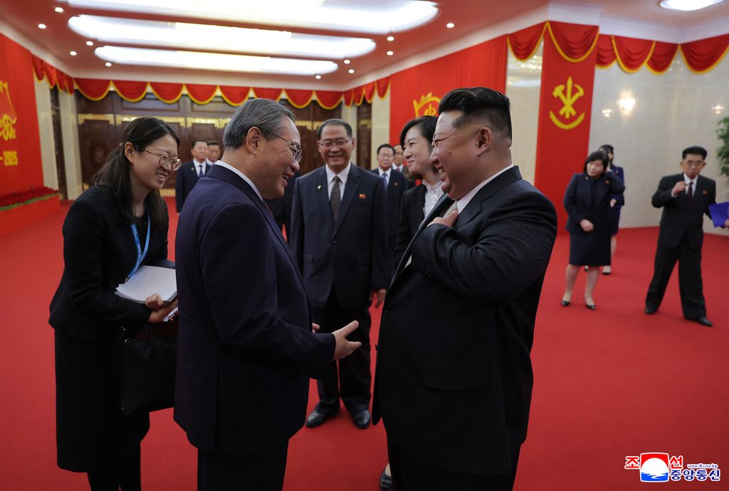 Grand mass gymnastics and artistic performance given in celebration of WPK founding anniversary - Image 8