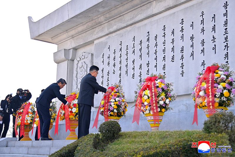 Flower baskets laid before Friendship Tower and cemeteries of CPV fallen soldiers - Image 8