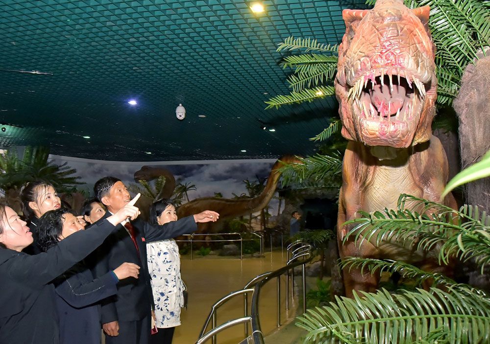 May Day Celebrated in DPRK - Image 7