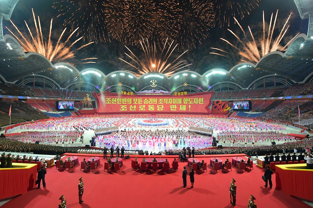 Respected Comrade Kim Jong Un Enjoys Grand Mass Gymnastics and Artistic Performance - Image 6