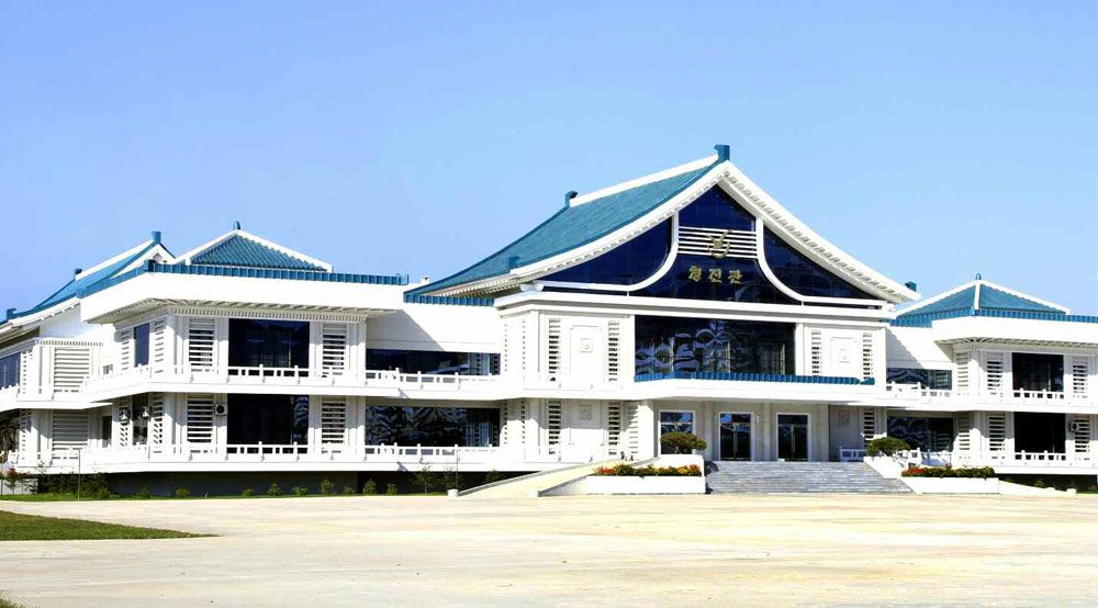 Chongjin Restaurant Built in North Hamgyong Province of DPRK - Image 2