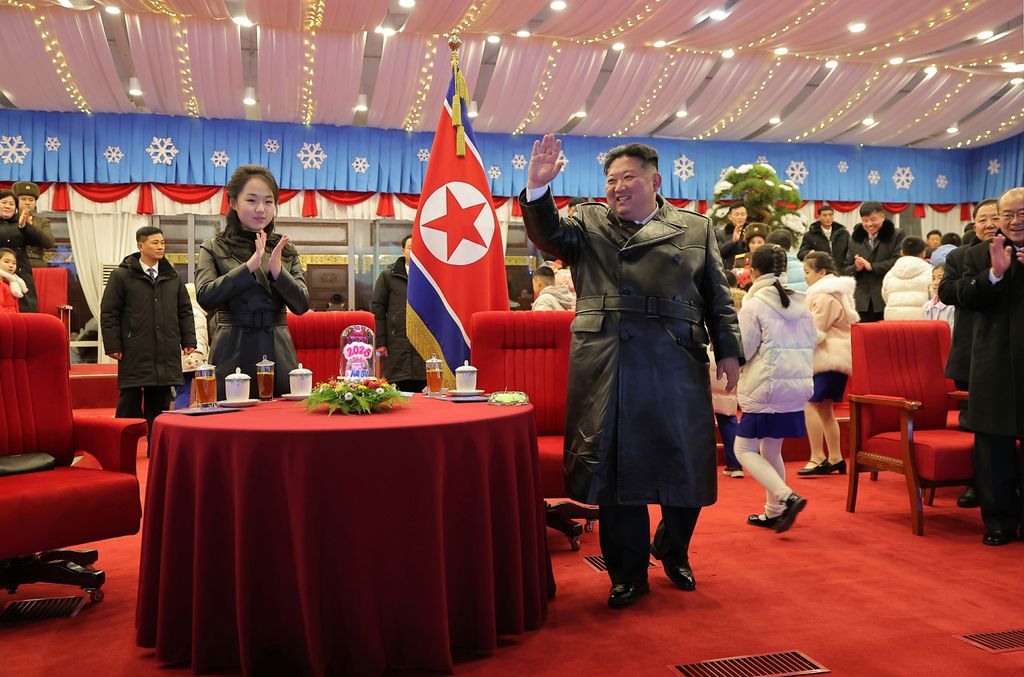 New Year Celebration Performance Given in DPRK - Image 8