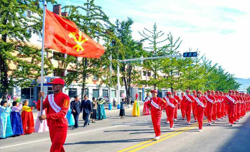 Letter of Loyalty Relay Teams Heading for Pyongyang - Image 10