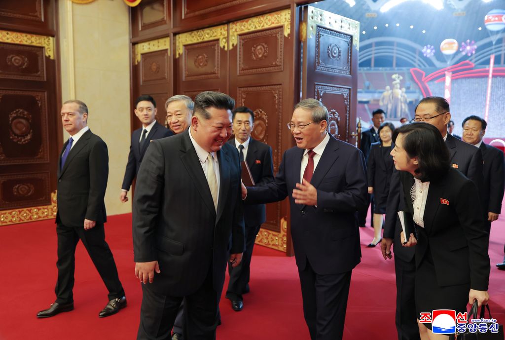 Grand mass gymnastics and artistic performance given in celebration of WPK founding anniversary - Image 7