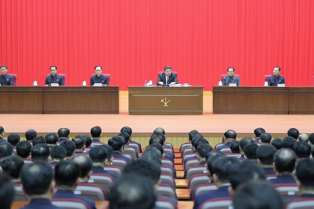 Report on 30th Enlarged Meeting of Secretariat of Eighth Central Committee of WPK - Image 4