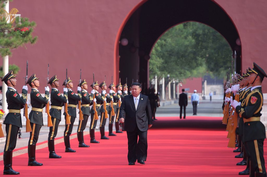 Respected Comrade Kim Jong Un Participates in Commemorations Marking 80th Anniversary of Victory in Chinese People’s War of Resistance against Japanese Aggression and World Anti-Fascist War - Image 2