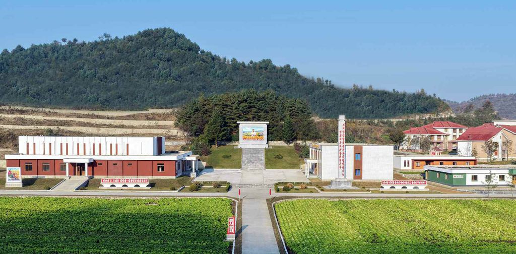 New Buildings Erected at Jisin Vegetable Farm in Huichon City, Jagang Province - Image 4