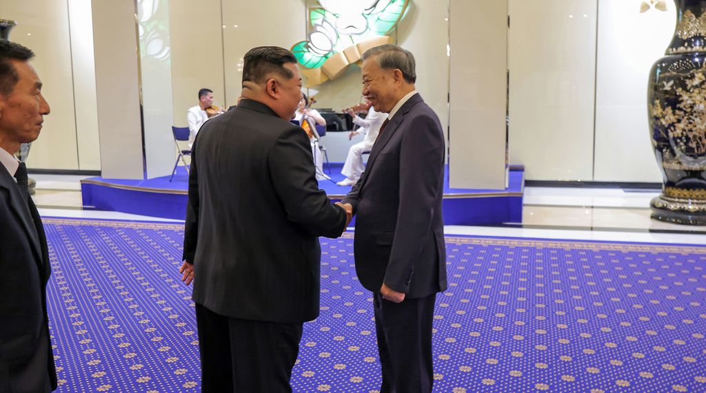 State Reception Given to Celebrate 80th Founding Anniversary of WPK - Image 5