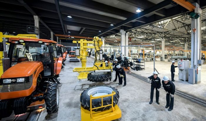 Kumsong Tractor Factory Updated in DPRK - Image 7