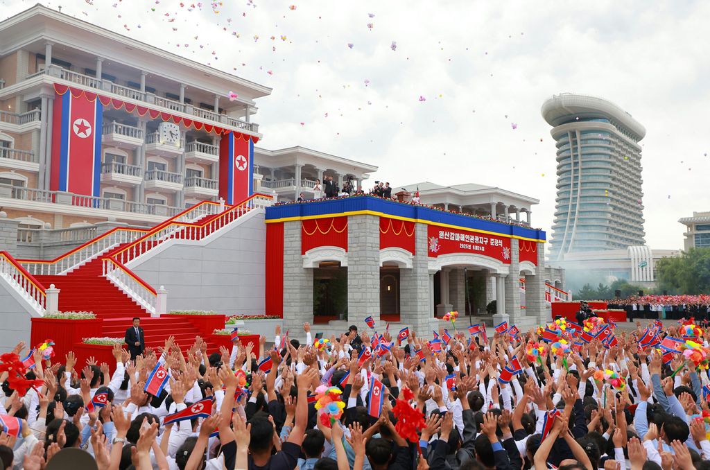 Tourist Attraction on East Coast–New Scenic Beauty of Socialist Cultural Efflorescence Inaugural Ceremony of Wonsan Kalma Coastal Tourist Area Held with Splendour - Image 13