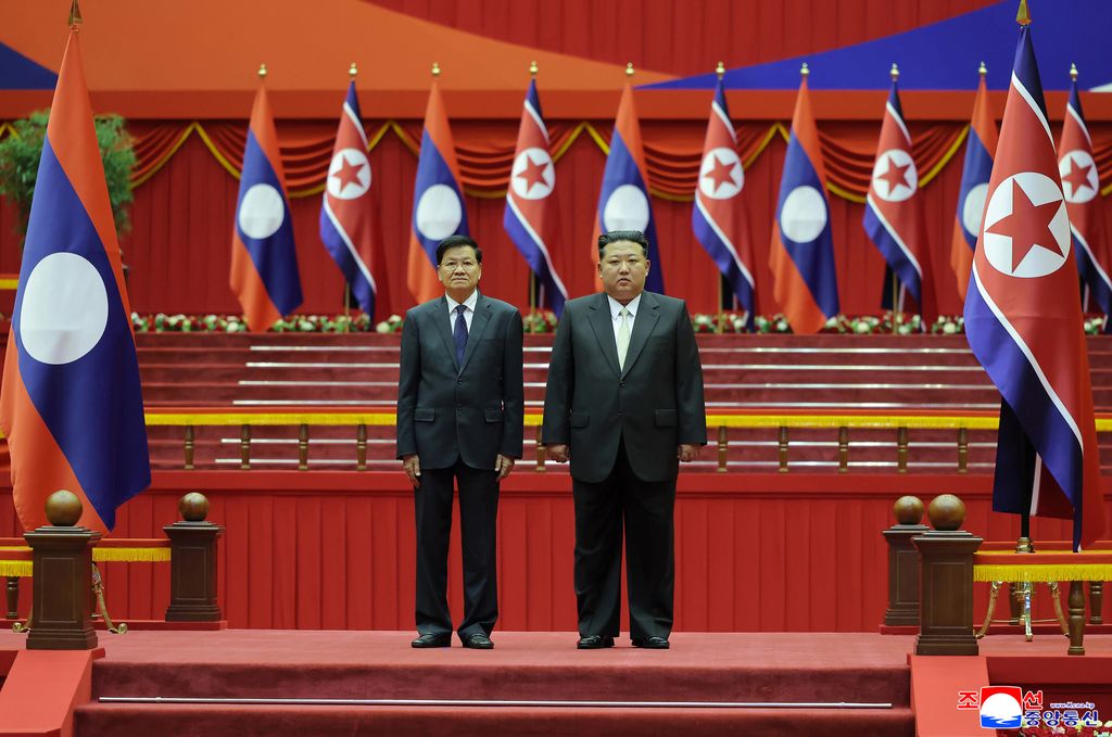 Ceremony held to welcome Lao President - Image 10