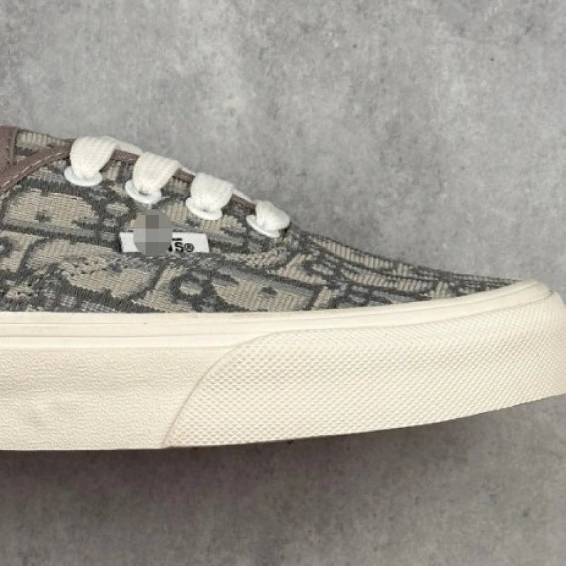 Dior Slip-on Sneakers