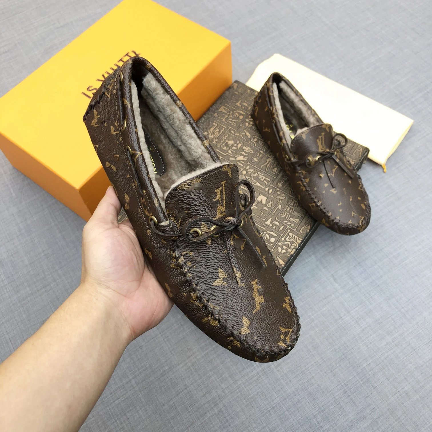 Louis Vuitton Arizona Moccasin