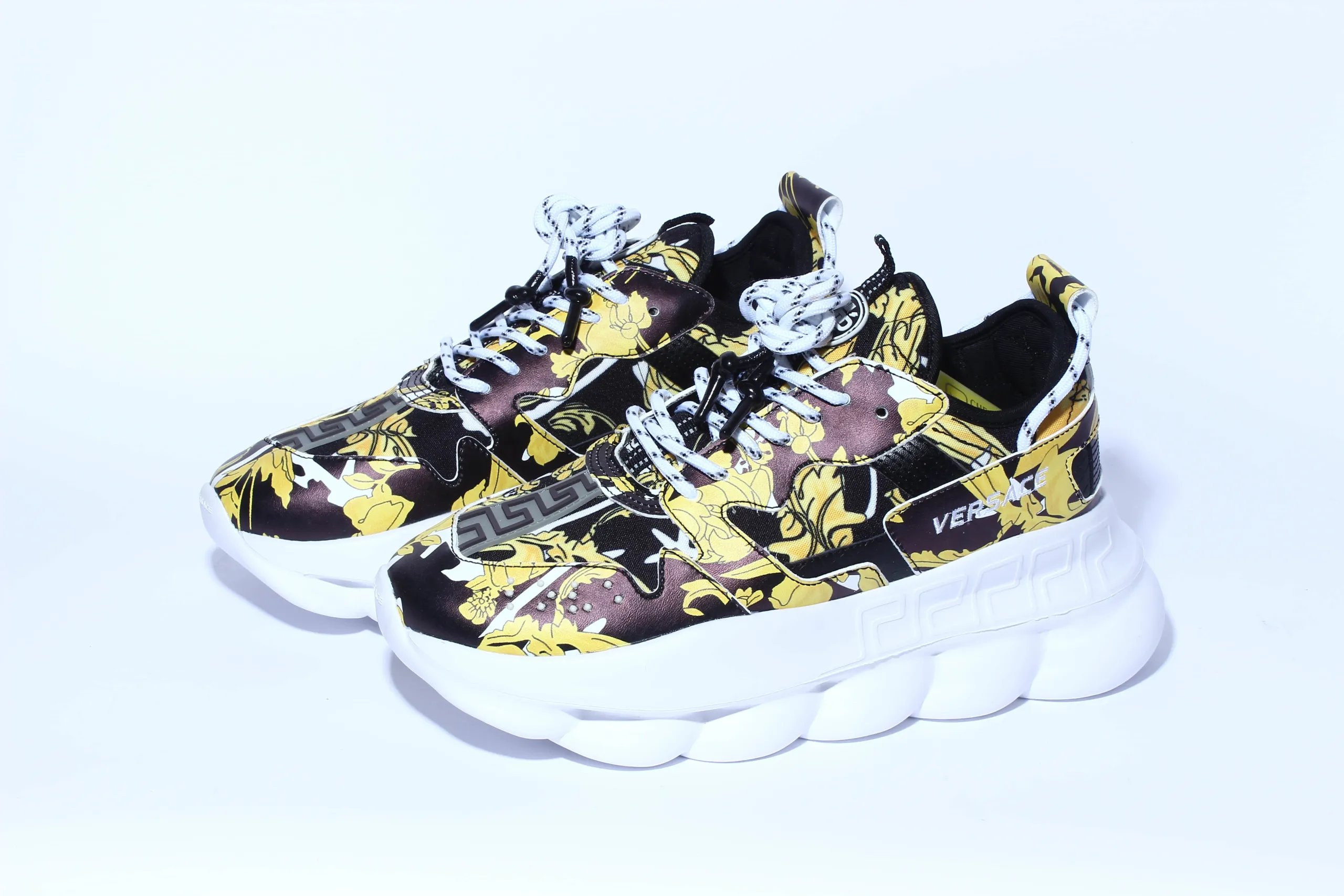 Versace Chain Reaction