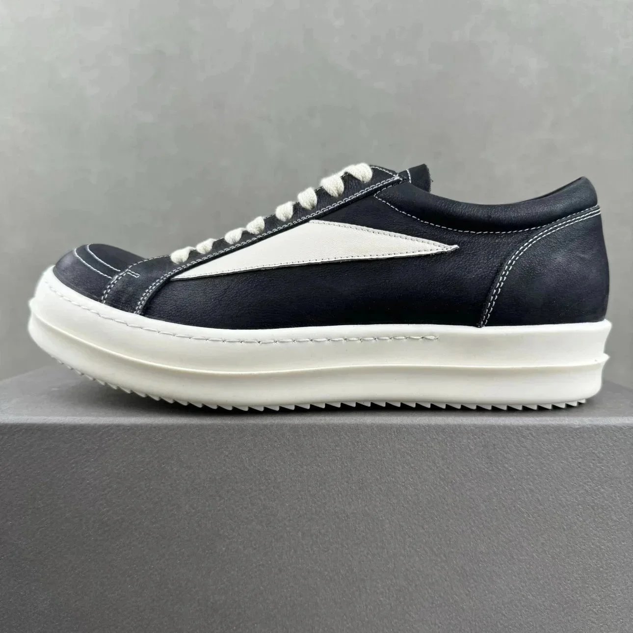 Rick Owens Vintage Sneakers