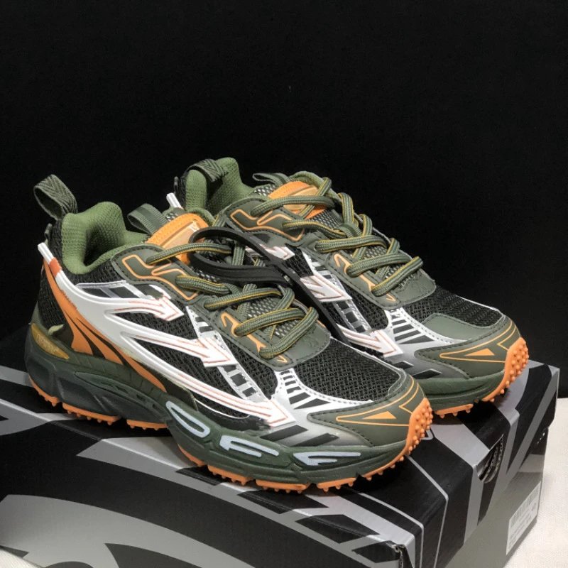 Off-White Be Right Back