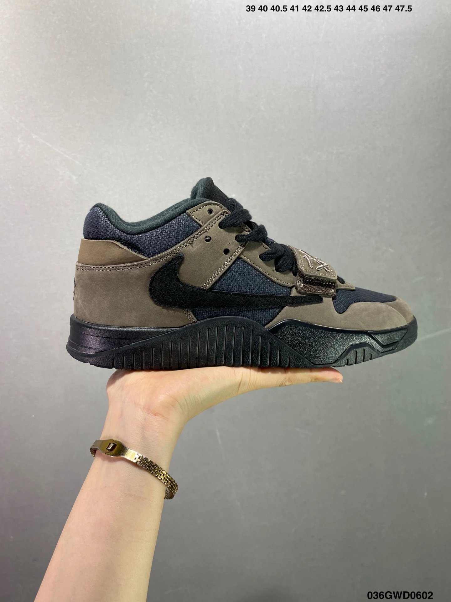 Nike Travis Scott x Air Jordan 1 Low