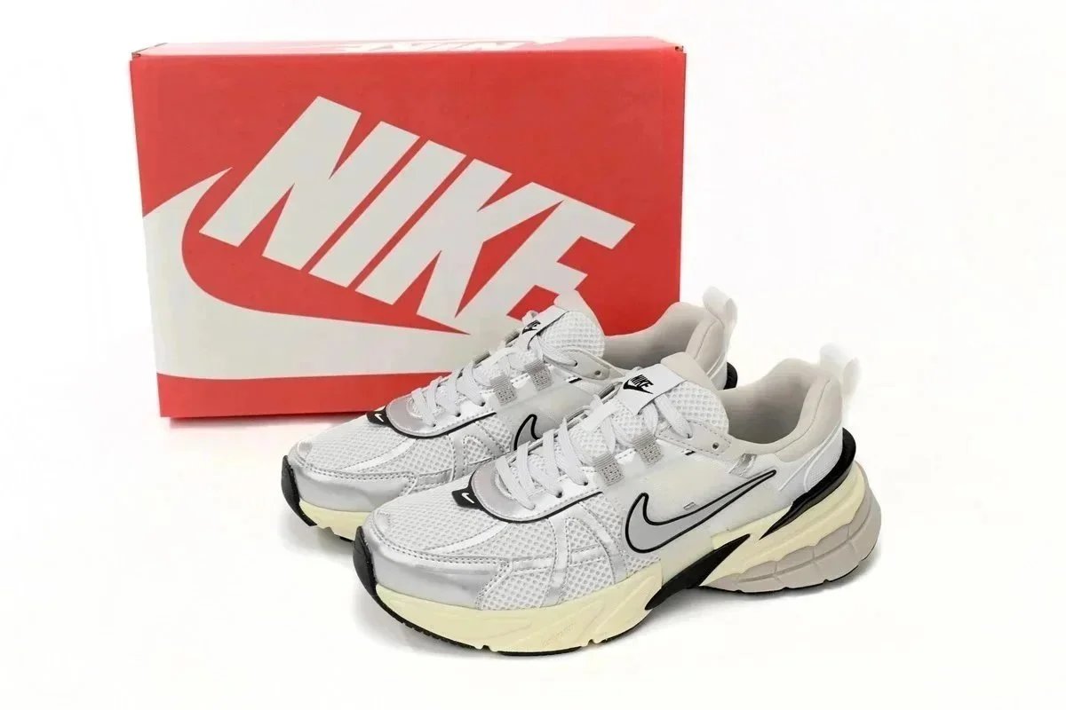 Nike V2K Run