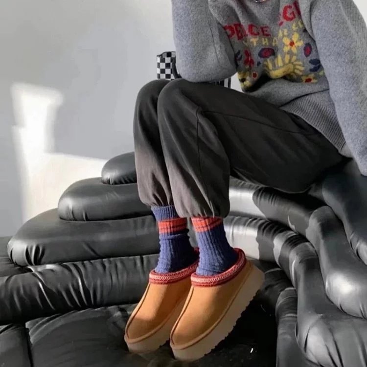 UGG Tasman