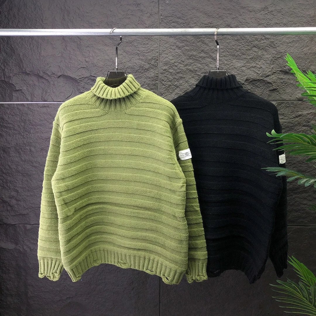 ArguE Culture Ribbed Turtleneck Distressed Knitwear