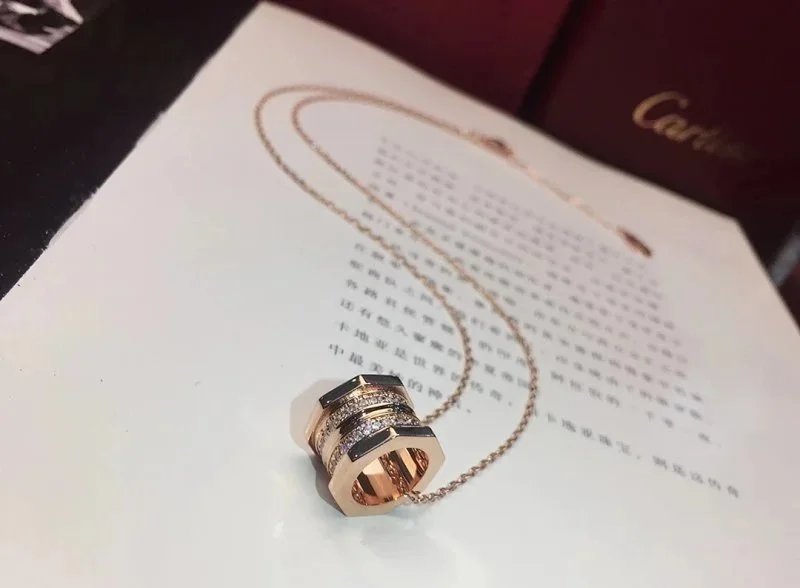Cartier Écrou de Cartier pendant necklace