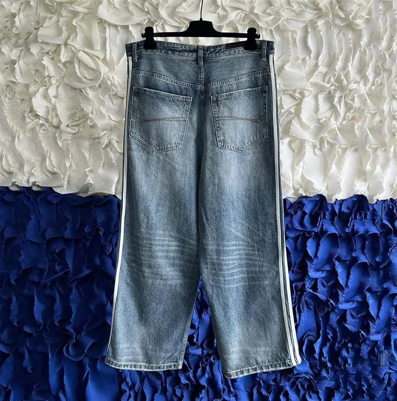 Balenciaga Three-Stripe Baggy Jeans qc 1