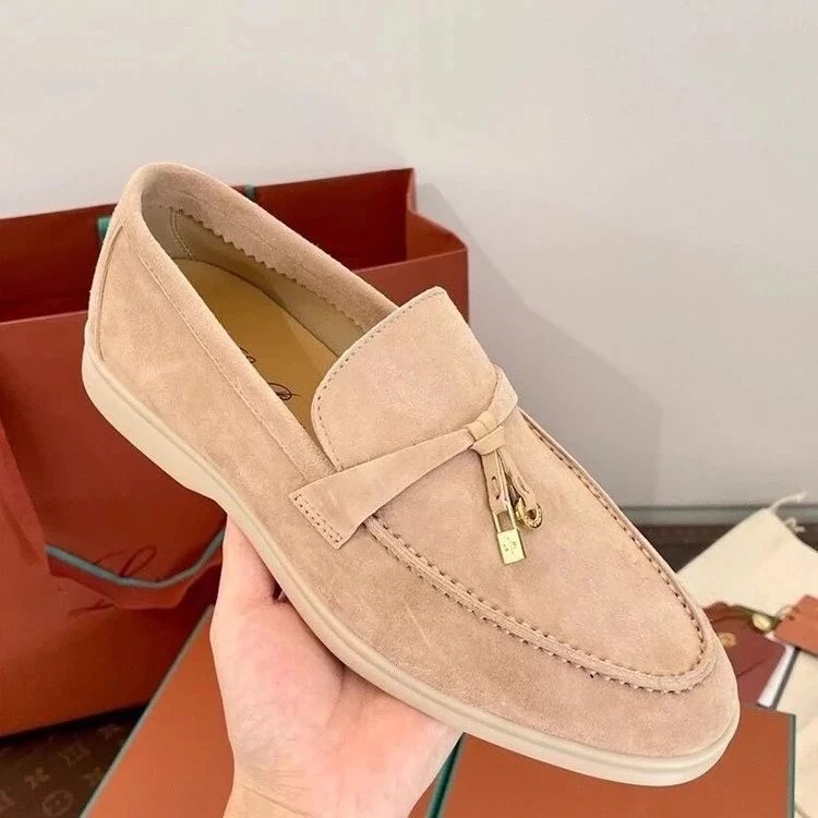 Loro Piana Summer Charms Walk qc 2