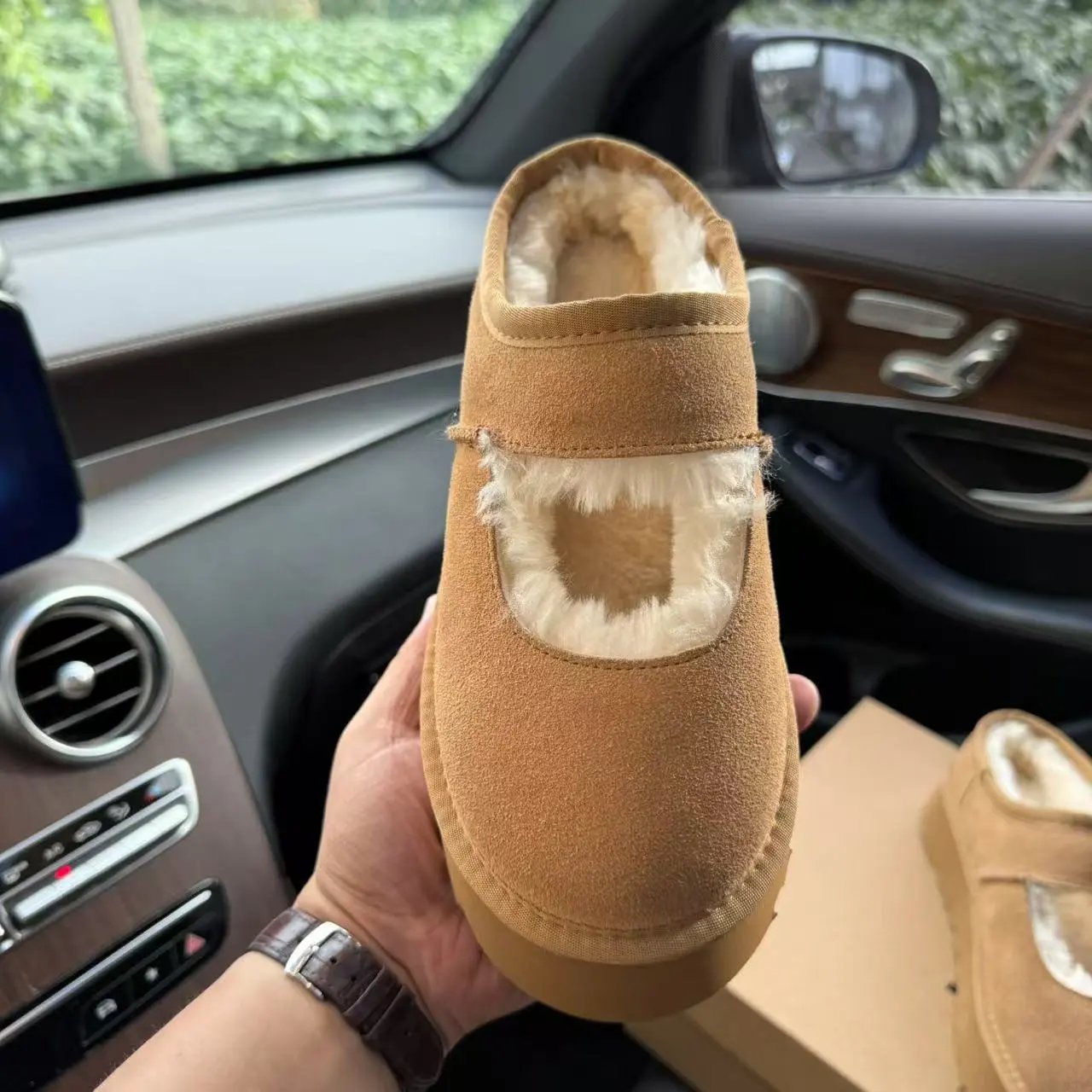 UGG Bea Mary Jane qc 1