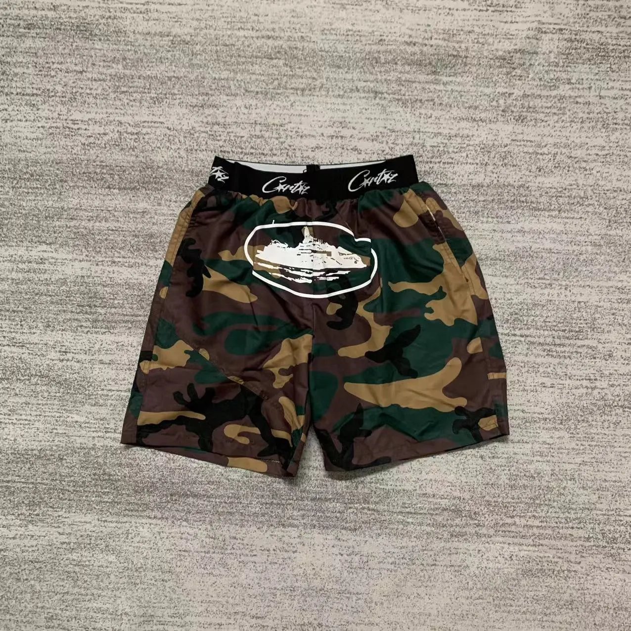 Corteiz Alcatraz Logo Cargo Shorts qc 2